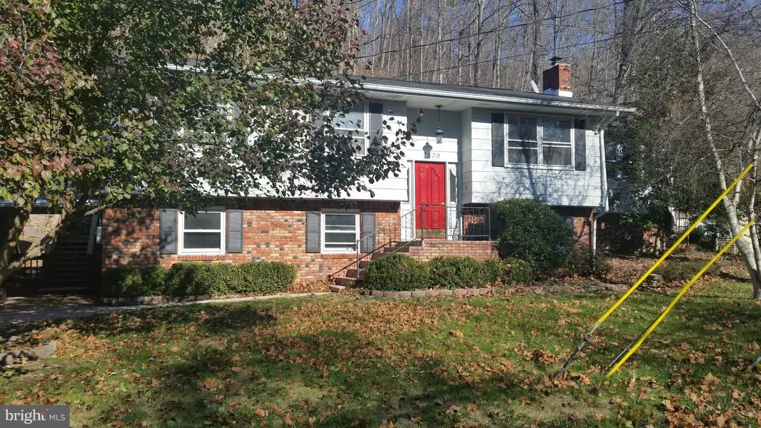 7539 MARTINSBURG ROAD, Berkeley Springs, WV 25411