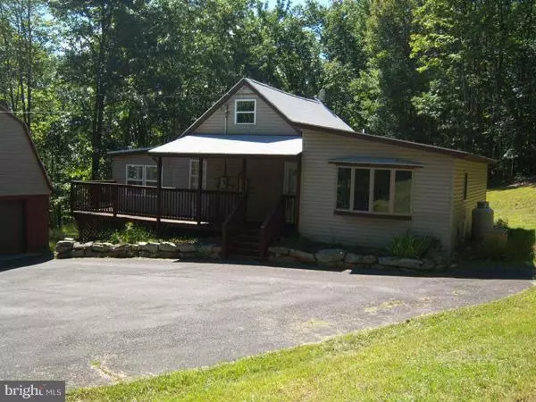 455 ROBERTS ROAD, Great Cacapon, WV 25422