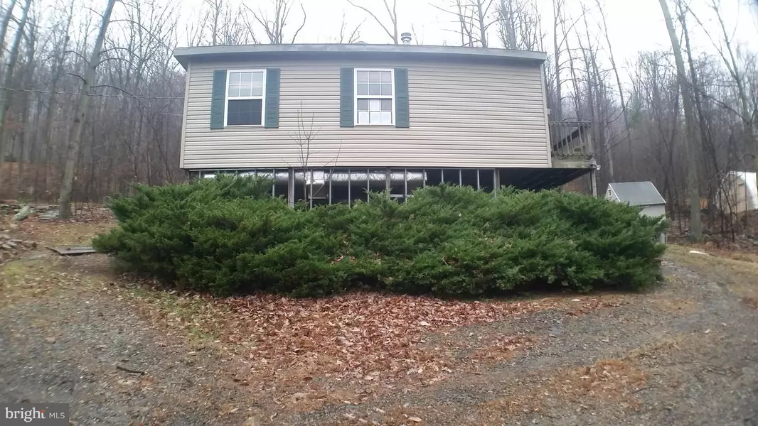 555 FEATHER BED LN, Hedgesville, WV 25427