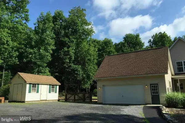 Berkeley Springs, WV 25411,663 PARKSIDE TER