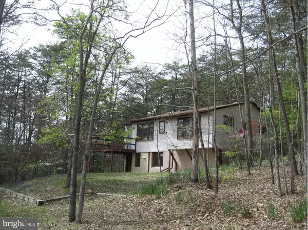 Berkeley Springs, WV 25411,94 HOLLOW VIEW