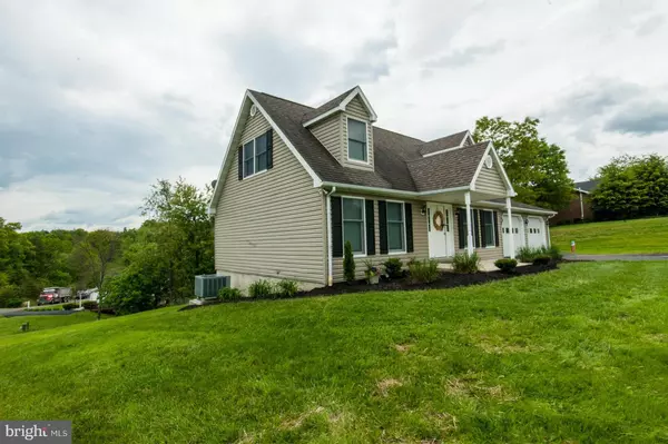 Berkeley Springs, WV 25411,300 RIDGE VIEW DRIVE