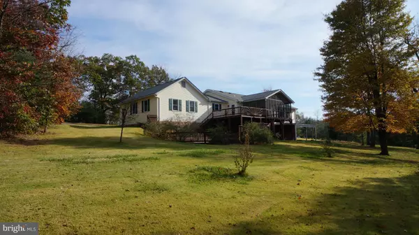 Berkeley Springs, WV 25411,371 BENNETT LN