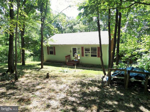 475 IDRIS LN, Berkeley Springs, WV 25411