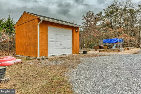 Berkeley Springs, WV 25411,466 PINE ACRES LANE