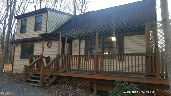 646 COLD RUN VALLEY RD, Berkeley Springs, WV 25411