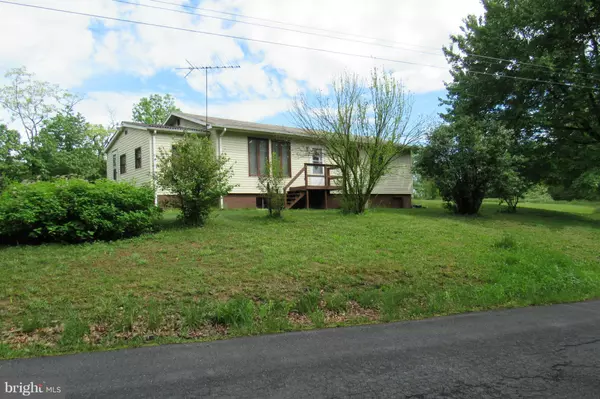 393 ROUTE 13/8 W, Berkeley Springs, WV 25411