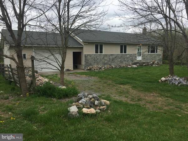 153 SHADES LN, Berkeley Springs, WV 25411