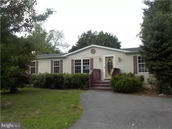 724 RIDGEWOOD DR, Vineland, NJ 08361