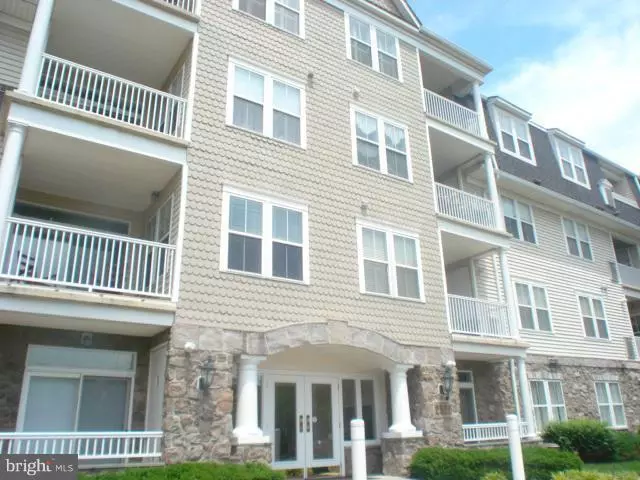 2520 WATERSIDE DR #304, Frederick, MD 21701