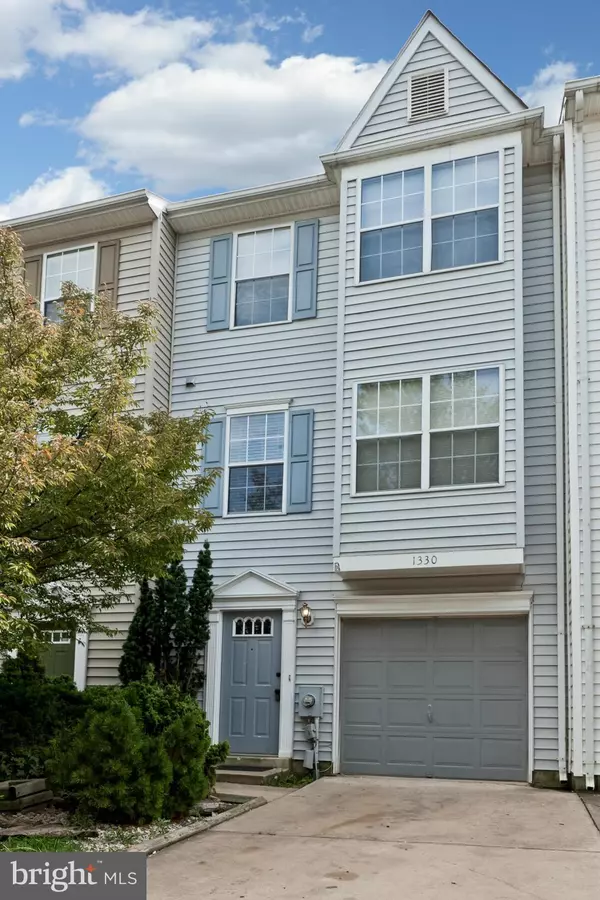 1330 HAMPSHIRE DR #7E, Frederick, MD 21702