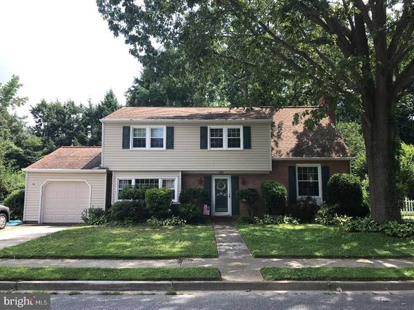 560 WESTWOOD DR, Dover, DE 19904