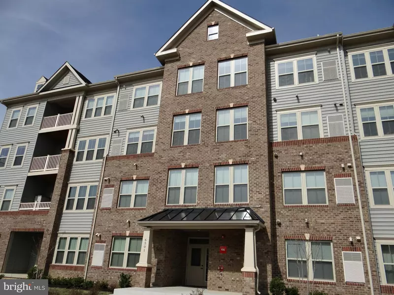 6501 WALCOTT LN #301, Frederick, MD 21703