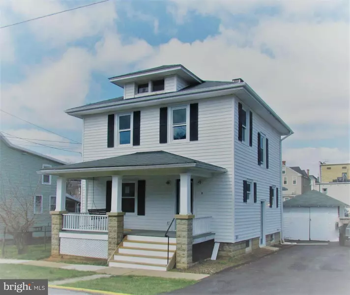 9 WASHINGTON ST, Middletown, MD 21769