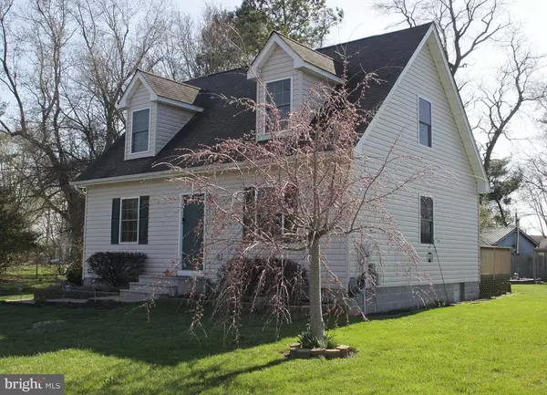 Hurlock, MD 21643,410 RAILROAD AVE