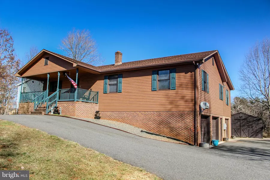 329 LAKEWOOD DR, Ruckersville, VA 22968