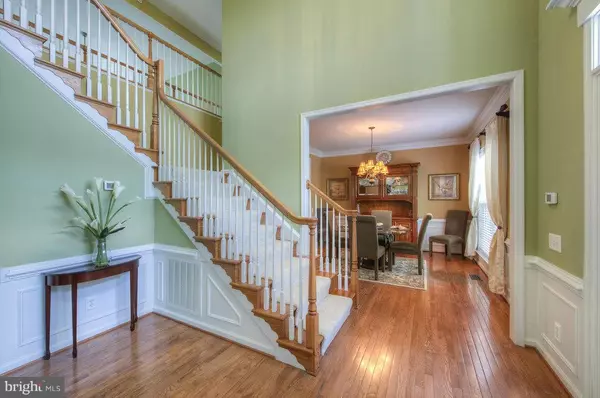 Lorton, VA 22079,8125 AMERICAN HOLLY RD