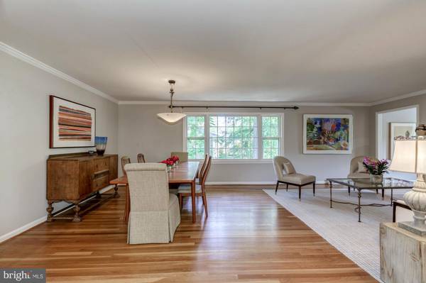 Mclean, VA 22102,1313 TITANIA LN