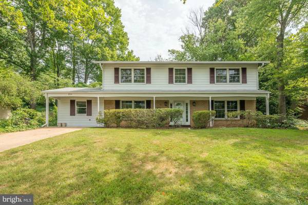 8514 QUEEN ELIZABETH BLVD, Annandale, VA 22003