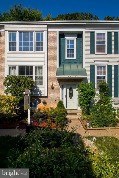 5429 SAFE HARBOR CT, Fairfax, VA 22032