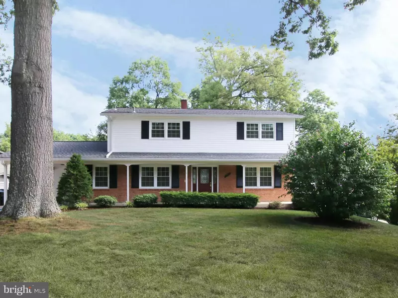 6705 RED JACKET RD, Springfield, VA 22152