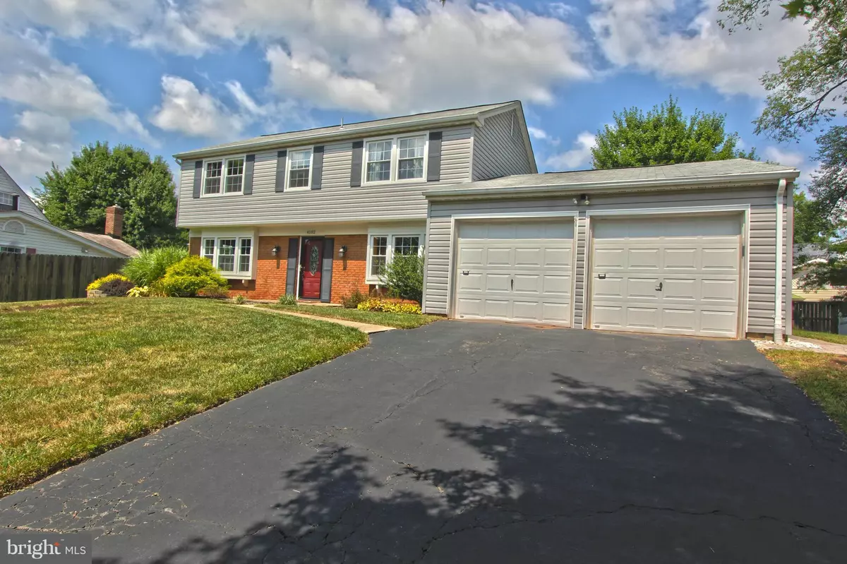 Fairfax, VA 22033,4102 PORT RAE LN