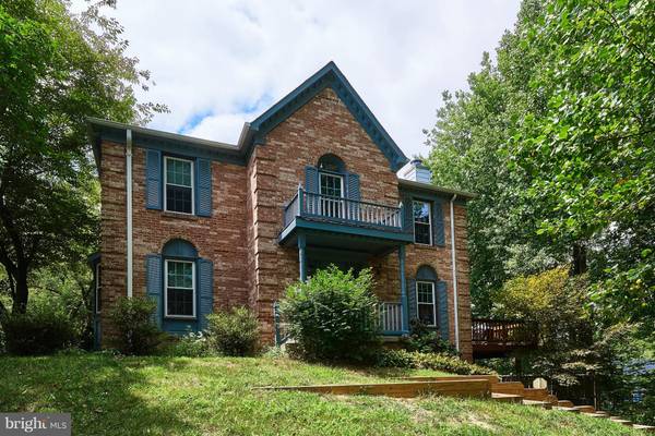 6022 CROMWELL PL, Alexandria, VA 22315