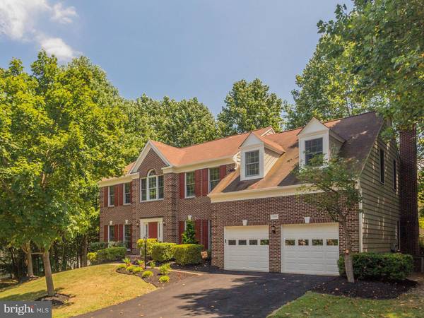 7919 BRACKSFORD CT, Fairfax Station, VA 22039