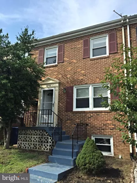 2902 SIDE DR, Alexandria, VA 22306