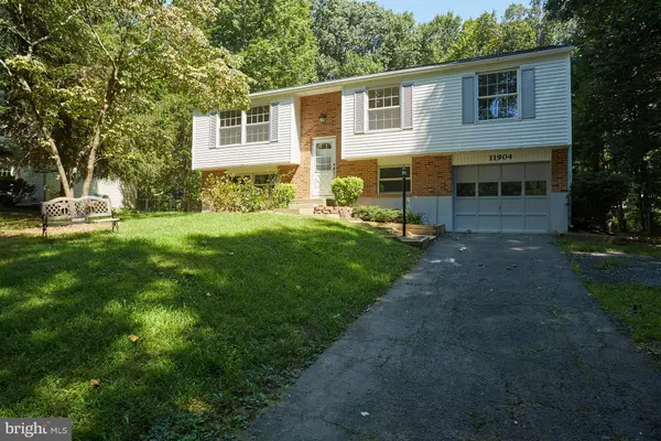 11904 APPLING VALLEY RD, Fairfax, VA 22030