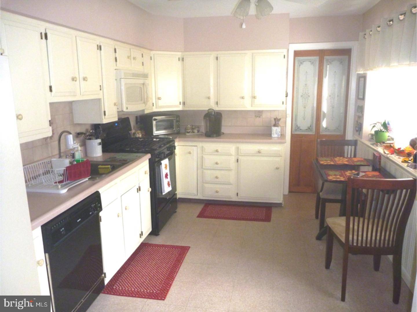 Hammonton, NJ 08037,38 POPLAR AVE