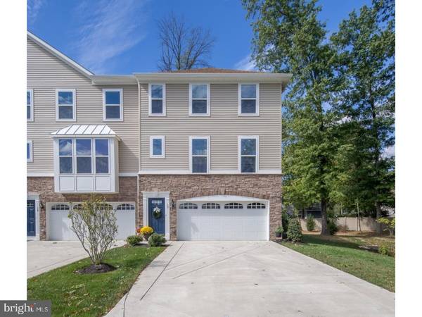 Cherry Hill, NJ 08002,17 REGENCY CT