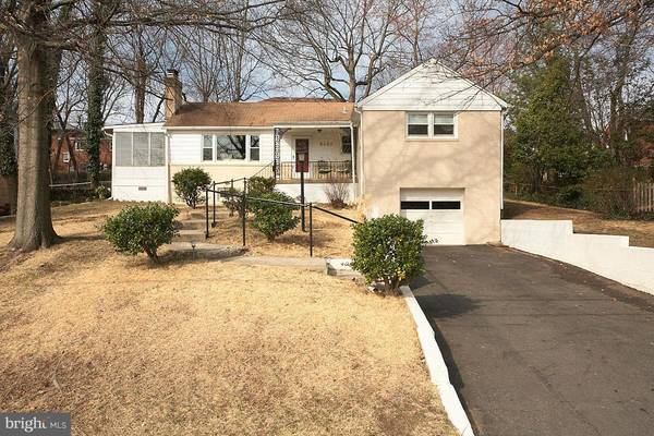 6402 FORT HUNT RD, Alexandria, VA 22307