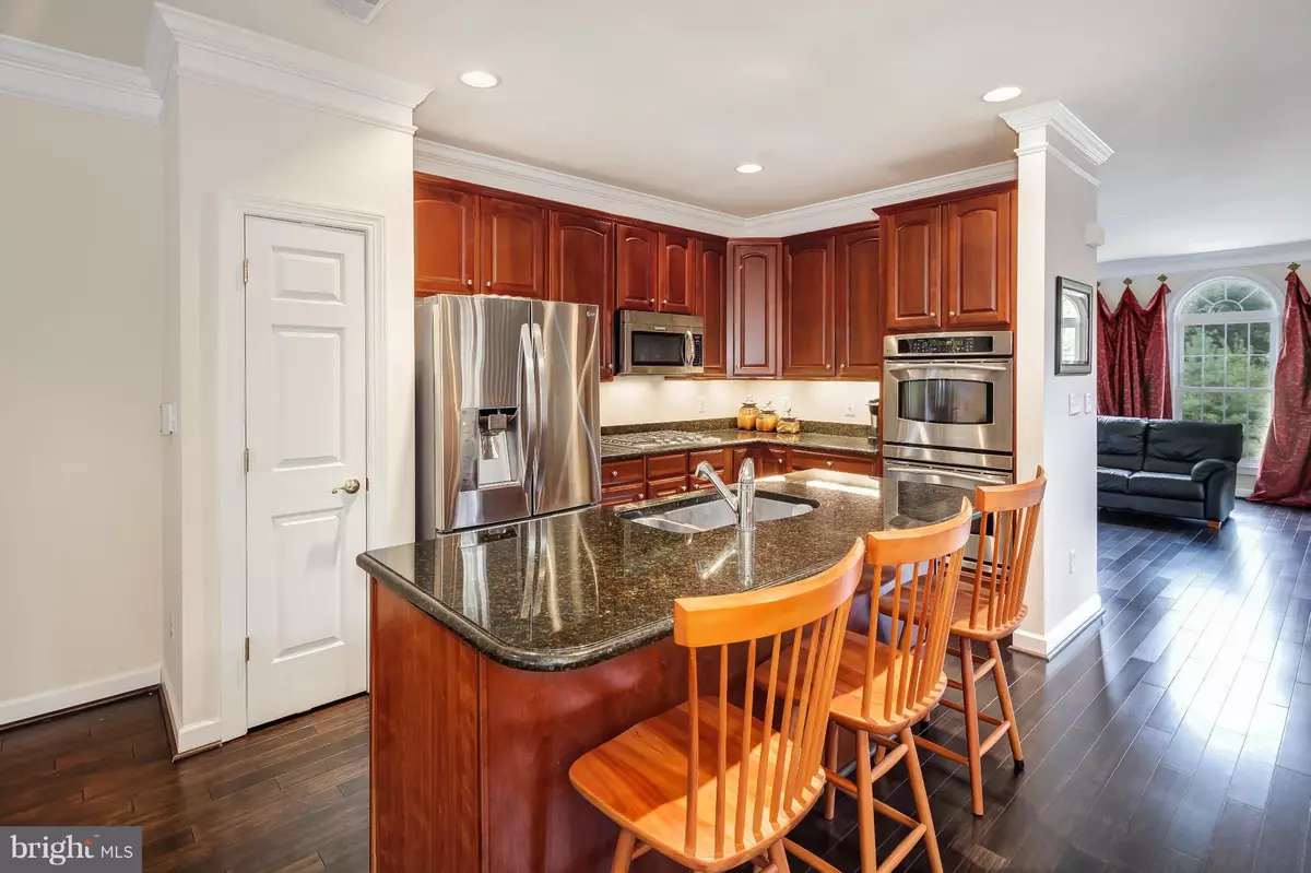 Alexandria, VA 22303,3808 ELMWOOD TOWNE WAY