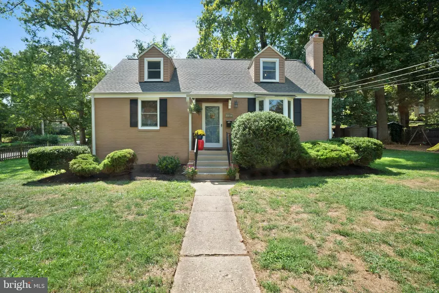 6923 JEFFERSON AVE, Falls Church, VA 22042