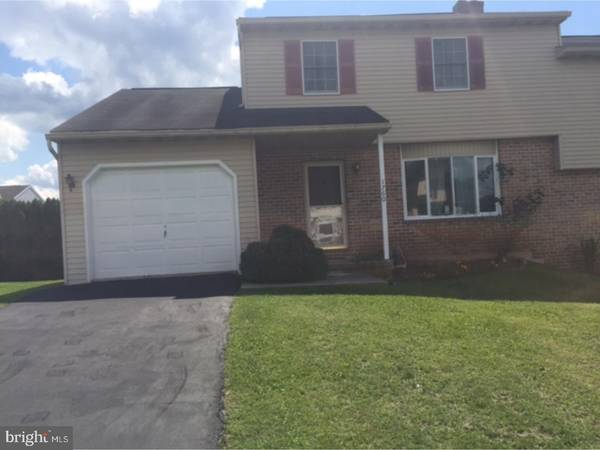 1760 GRAVEL HILL DR, Reading, PA 19608