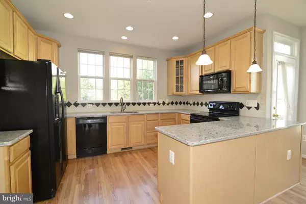 Centreville, VA 20121,13962 GILL BROOK LN