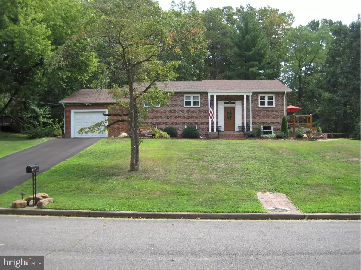 Alexandria, VA 22309,8705 MILLBROOK PL