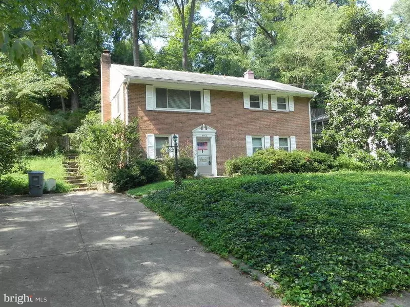 6502 BERKSHIRE DR, Alexandria, VA 22310