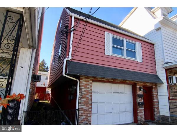 18 N FRONT ST, Minersville, PA 17954