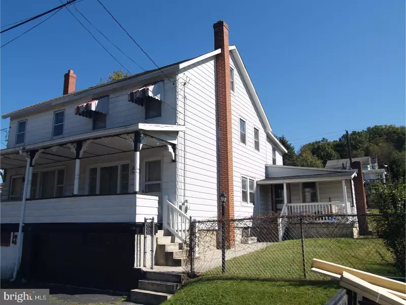 104 GREENWOOD ST, Coaldale, PA 18218