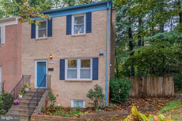 9591 BLAKE PARK CT, Fairfax, VA 22031