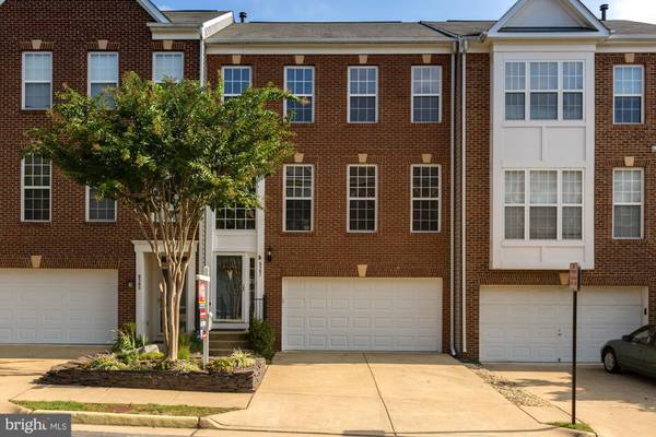 6587 HICKMAN TER, Alexandria, VA 22315