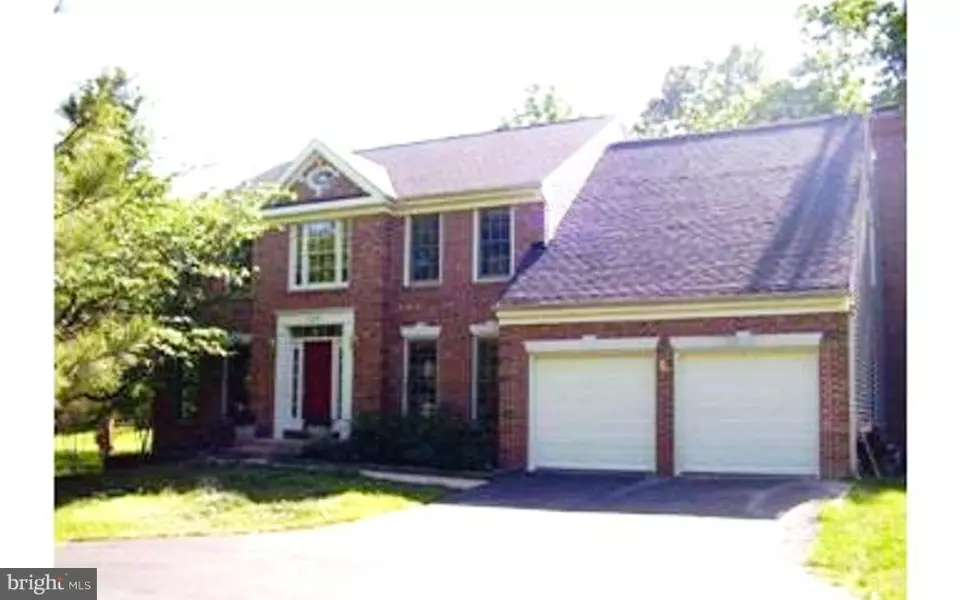 15435 SMITHAVEN PL, Centreville, VA 20120