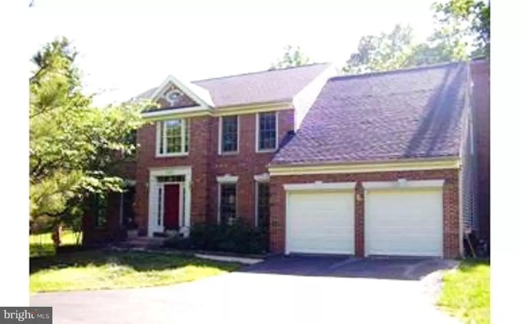 Centreville, VA 20120,15435 SMITHAVEN PL