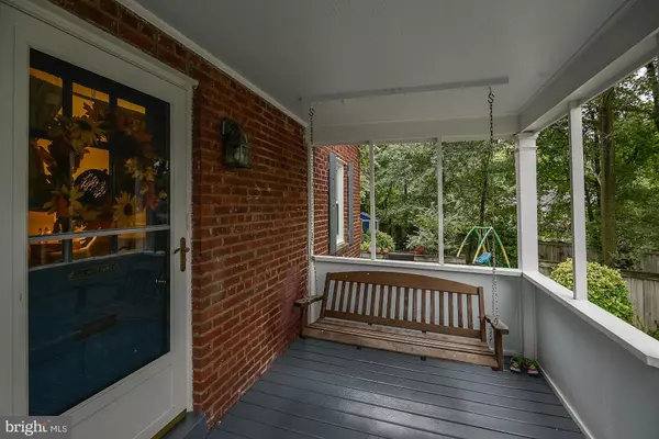 Alexandria, VA 22303,2813 ALBEMARLE DR