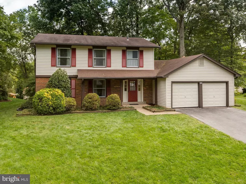 6905 RASPBERRY PLAIN PL, Springfield, VA 22153