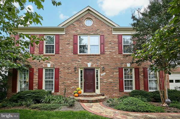 14814 HUNTING PATH PL, Centreville, VA 20120