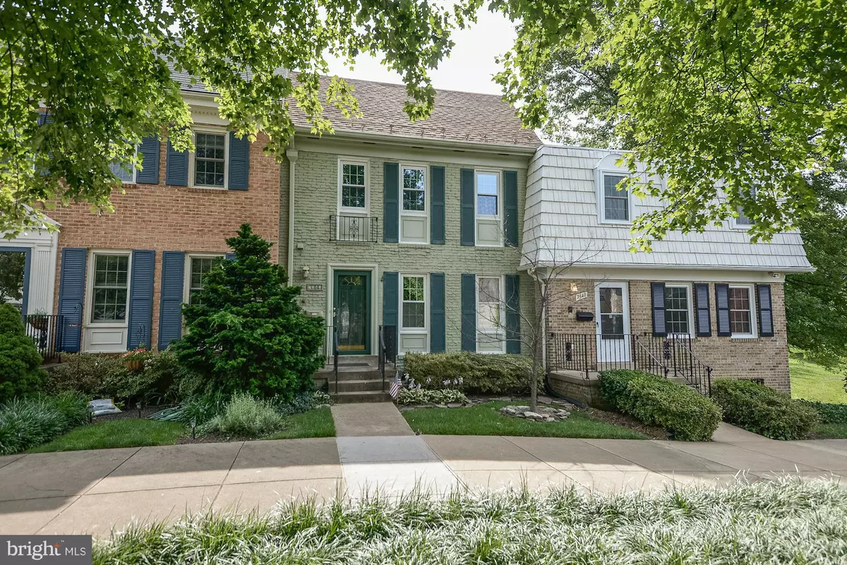 Mclean, VA 22102,7342 ELDORADO CT