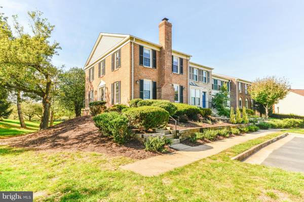 13344 TANNERY CT, Fairfax, VA 22033